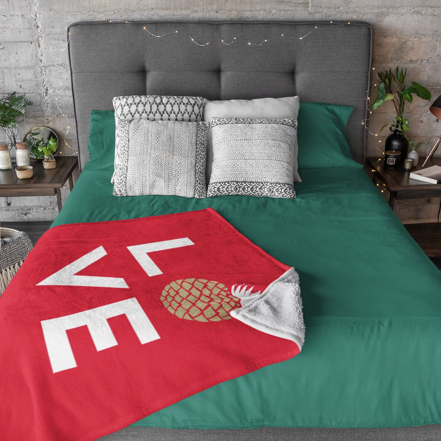 Pineapple Love Plush Blanket (Holiday Red) - Happy Pineapple Co.