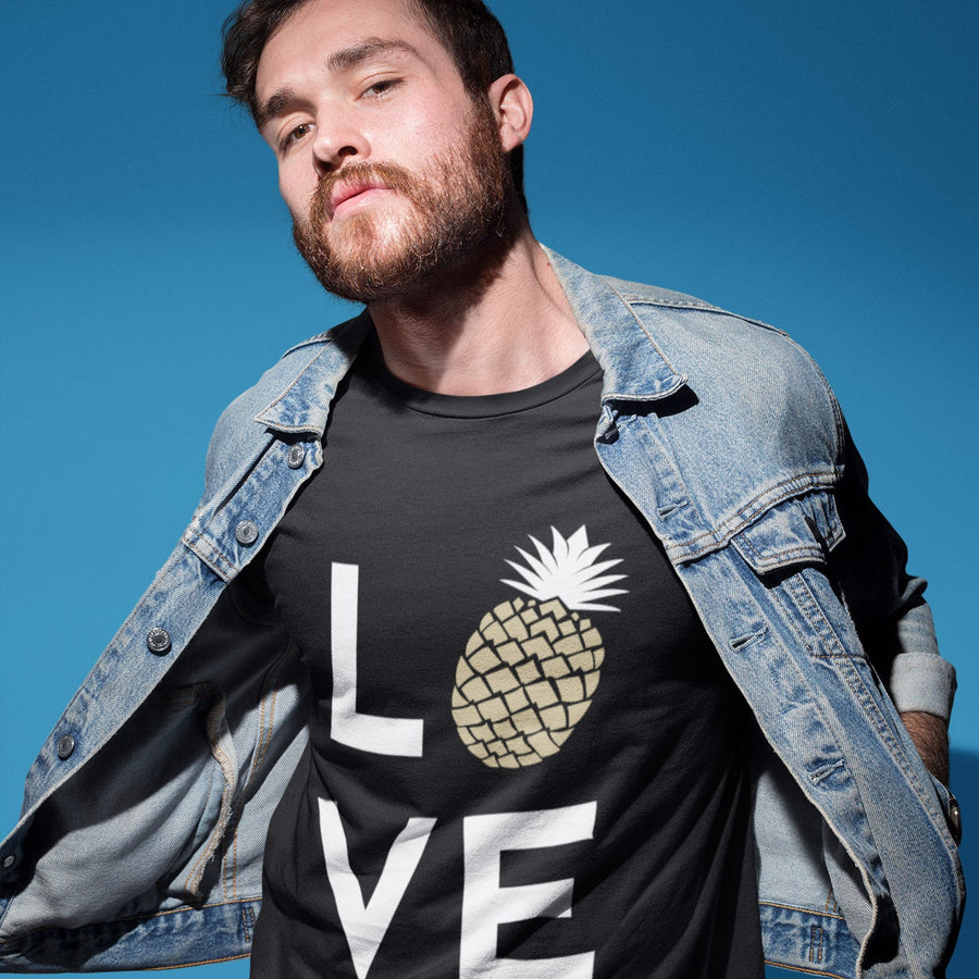 Pineapple Love Men's Tee - Happy Pineapple Co.