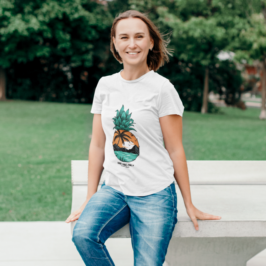 Aloha Beach Women's Tee - Happy Pineapple Co.